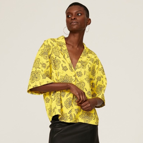 Saunders Collective Tops - Saunders x RTR Rox Top Yellow Floral‎ Short Sleeve V-Neck Button Front size 0